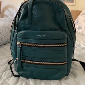 GORgEOuS BoTtLE GrEeN MARC JACOBS backpack: